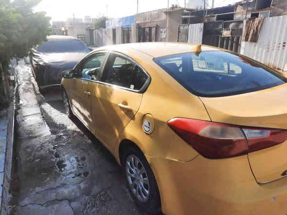 السلام عليكم 
متاح فورتي موديل 14 بغداد تحويل ثاني يوم محرك 1800محرك دوش خير من الله تبريد تدفئة صدر  تايرات السياره جاهزة السعر 105 او بيها السيارة بحي العامل اني مكلف بالنشر اتصل على صاحبها واعرف اكثر تفاصيل ***********
