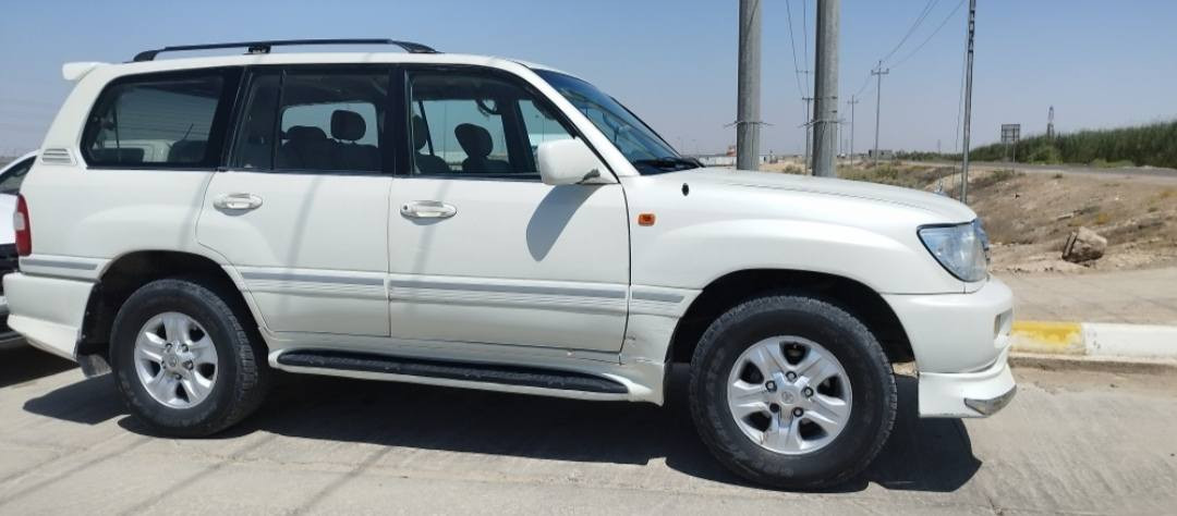 لاندكروزر موديل 2007
GXR  V6

3قطع تبريد +ثلاجه
4ويل

اوتماتيك 

130. $ 

***********

ناصريه
