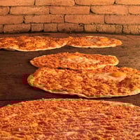 مطعم ام المناسيس المطعم مفتوح من الساعه ال4عصرا والى ال2منتصف ال ليل  ...