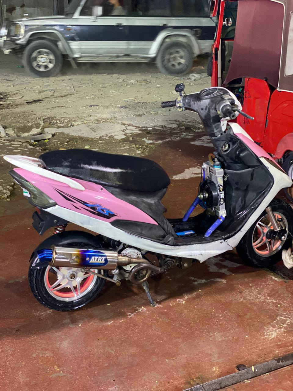 سلام عليكم شباب دراجه ماكس عدله البوشه63 دراجه مزوده كمله  السعر ملون وبيه مجال الحب يناضل ***********
