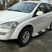 سانگوێنگ کایرۆن 2011گێڕعادی بێ بۆیاخ گێرومەکینە مارسیدس سەنەوی ساڵونیو...