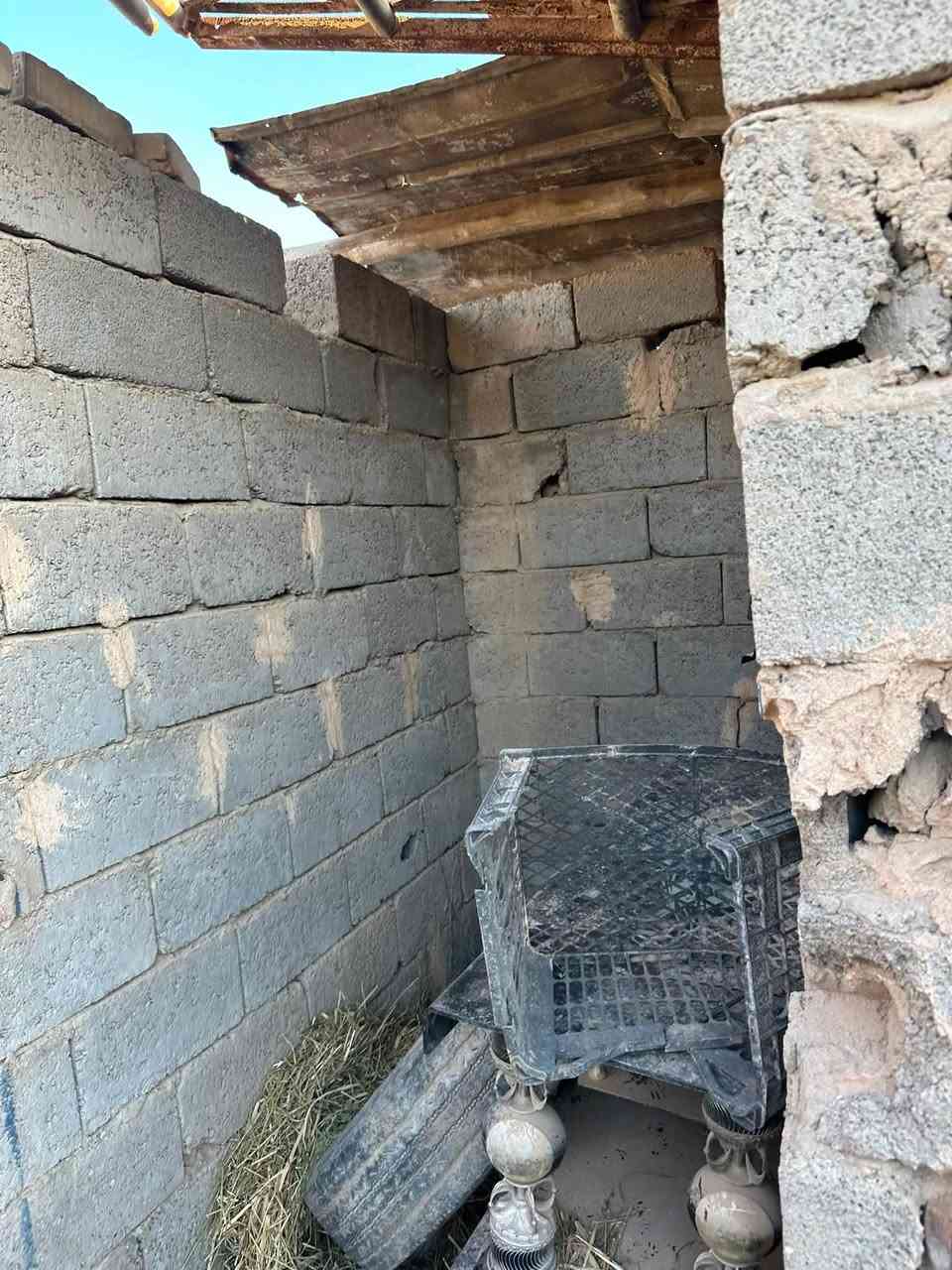 السلام عليكم  قطعه مع بيت صغير  150 متر في منطقه الفضيليه حي القدس خلف مستشفى الفضيليه العام  واجه11نزال 15  السعر اتصل وبيك خير وتدلل ***********
