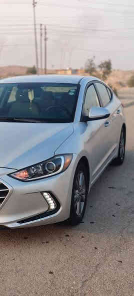 للبيع سياره الانترا 2017 
محرك 20 مفتوح
الاسياره كلين ضع شركه
سنويه بسمي
***********
