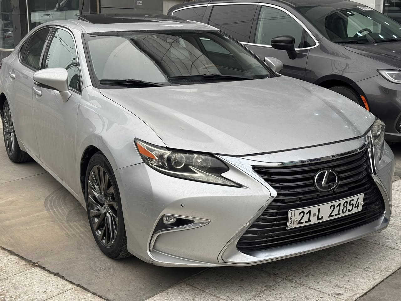 لكزس اي اس 2016
Lexus ES350 2016

مواصفات ٣٥٠ مواصفات فول

(مقاعد جلد+تبريد+تدفئة-تدفئة المقود-تبريد مركزي-ستيرن كهربائي -فتحة سقف-رادار جانبي)

مكينة ٦سلندر حجم ٣.٥لتر تنفس طبيعية

بيها بس بولند صبغ بدون دواخل  بدون ايرباكات 

السيارة كلش حلوة و نظيفة

السيارة رقم سليمانيه  شرط التحويل 

مكفولة من كير و محرك و كهربائيات

و ب سعر(185$) ورقة و بيها مجال 

مكان : اربيل 

عنوان : اربيل معرض ابراهيم نامق

***********

***********
