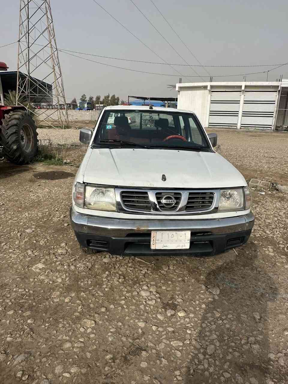 سلام عليكم سيارة نيسان موديل 99 تحويل مباشر سيارة حلوة وجاهز  ***********
