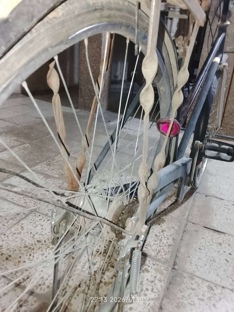 بايسكل ياباني شغال مابي شي مبدل ماشه لشتة ملحومه بلادي مو تجاري ستانه جديده تاير وجوب جديدات سيبايه قويه بريك شغال بس تخفيف 
الي يريده يجي خاص
سعره30وبيه مجال


**إذا كنت صاحب هذا الإعلان وتريد حذفه لأي سبب، رجاءا أرسل رسالة إلى الدعم الفني**