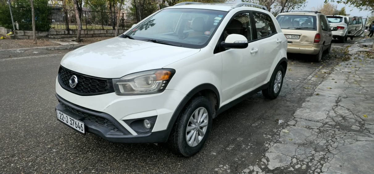 سانگوێنگ کۆراندۆ 2015فول مواسە فات مەکینە 20سلایت دەبڵ ئەکسل ئاوێنە شفت سەنەوی بەسەرچوە بەڵام هەزەوڕەقەمی تازەیە نیودەرگای سایەقی بۆیاخە پەڵەیە ساردی هەیە سعر{92}***********
