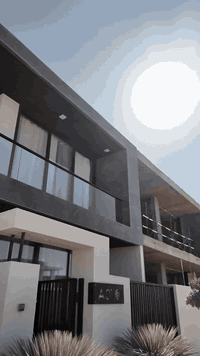 عيـش الفخـامة على طريقتك ✨
في بحيرة الأمنيات ، نوفّرلك فلل VIP بإطلالات مباشرة على البحيرة ، بمساحات تبدأ من 200م² وتصل إلى 700م² 🏡

✔️ تصميم عصري وأنيق

✔️ حديقة خاصة وموقف سيارة

✔️ خدمات أمن وحراسة 24/7

✔️ ممشى ونادي صحي

✔️ بنى تحتية متكاملة وموقع مميز بقلب كربلاء 💎

عيش الفخامة ، وخلّي عنوانك يتكلم عنك

باسعار تبدا من ٣٥٠ مليون ومقدم  يبدا من ٦٠ مليون

للاستفسار والحجز 👇🏻

***********

***********

***********

***********

0780 432 8549

0773 509 0044
