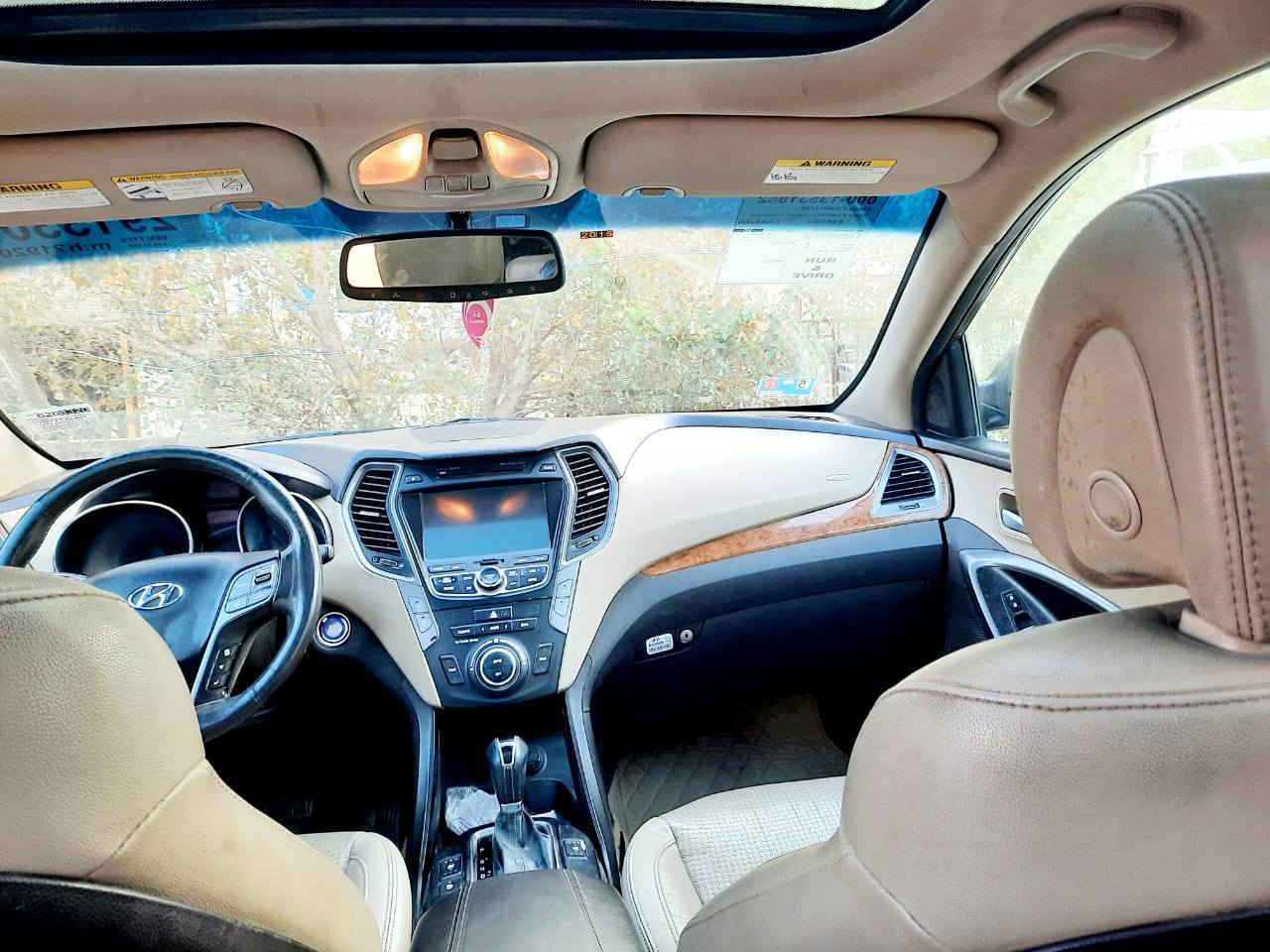 لسلام عليكم
بسبب وعود الكاذبه

سنتافي ١٥

وارد امريكي تيربو مكينه كايمه ابيعها ع وضعها

التفاصيل اكثر اتصال  *********** متواجد واتساب
