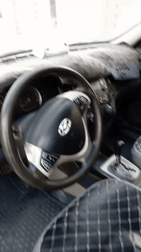 سلام عليكم سياره لبيع انتره ترنج امكان بغداد ***********شهدا لبياع
