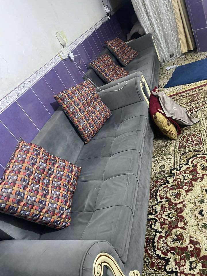 سلام عليكم عندي هذا تخم للبيع نضيف    0771 725 5450  وعندي زوليه هم
