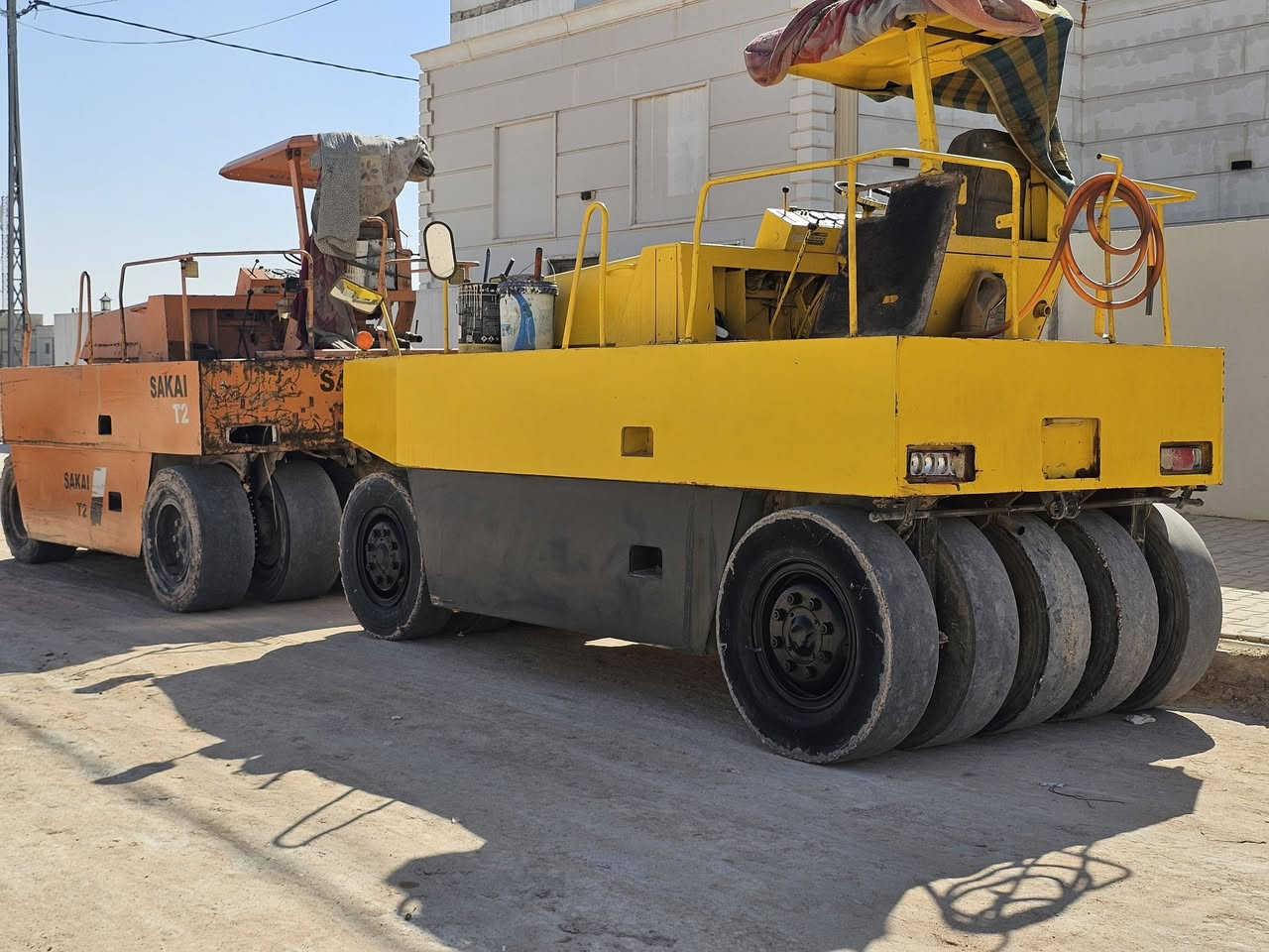 حادلة مطاطية بطة للبيع  ***********
