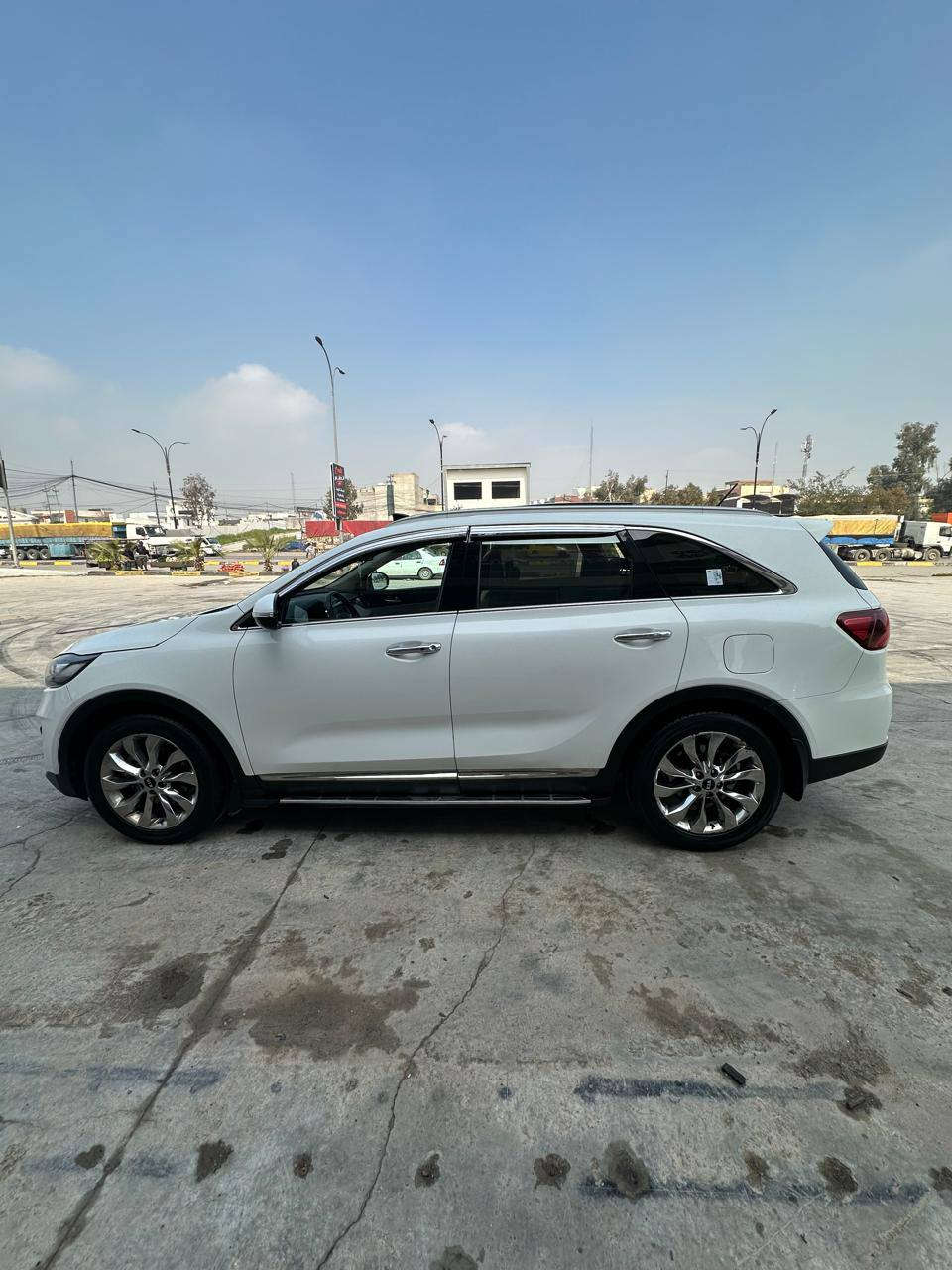 السعر 255$$
***********
كيا سورينتو موديل 2019 بدون صبغ جاملغ امامي مبدل اصلي مكينه وكير شرط مكينه 6 مامفتوحه ماشيه 135 الف رقم سنويه وهزه جديد سنويه باسمي مواصفات صندوق كهرب بانوراما لايت 3عدساات رساله ترحيب سورينتو كشنات كهرب حساس امامي وخلفي
