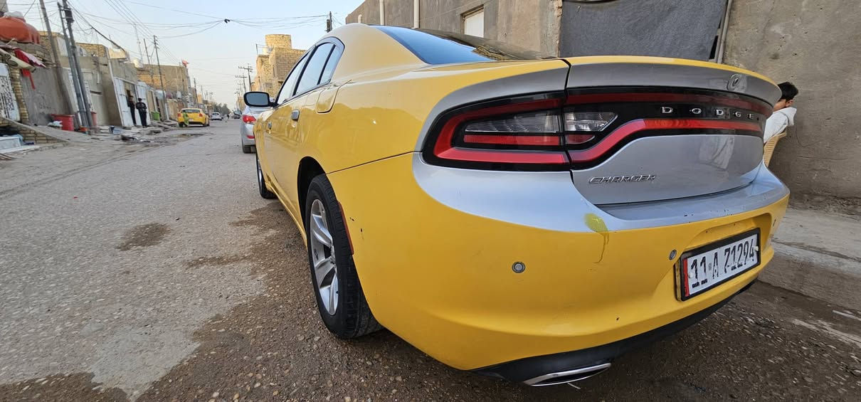 جارجر موديل 19 اصل
سياره فول 1ع 1 جتي 
رقم بغداد نكلزي تحويل مباشل 
مصفره هيه وغرامات   خط  ناصريه بغداد 
موصفات سياره بني رامه كشنات حضن جلد
 شاشه جبيره كاربلي  سياره مكينه 360 خير من يم الله
كير طياره 9 نمر اكسن حداديه تخم تاير خير من يم الله 
كشنات مامي خلفي دتفه تبريد كله جاهزه اي نقه مابيه 
الايت زرع عدسه عين شيطان 😈 صفر  
حادث السياره وارد أمريكا 🇺🇸 
مرفوق بل صور  حسب القناعه مراوس وبيع 
مكان سياره ميسان العماره 
الستفسار ***********
السعر 170 وبي مجال قليل
