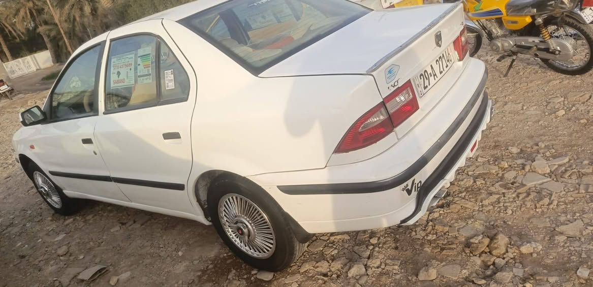 سمند 2011
سياره جاهزه
تبريد ثلج 
رقم دولي تحويل ثاني يوم 
السعر 36 وبيها مجال للشراي 
***********
