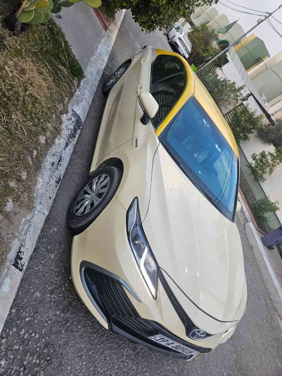 كامري تكسي دبي 2023  اصل
ضربة جاملغ خلفي طرف الايمن 

السعر 156  

*********** لتواصل
