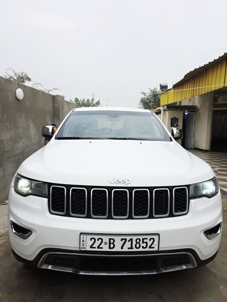 السلام عليكم جيب 2019 رقم أربيل فول مواصفات ما عدى الفتحه وكاله تحويل وحادثها في الصوره السياره جديده جاهزه من كلشي مكينه كير حداديه كفاله طخم تاير جديد سنويتها تنتهي 2030 
رقم الاستفسار ***********
