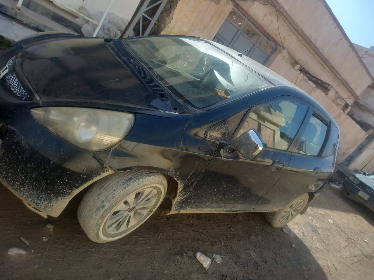 مكلف بنشر هوندا منفيس موديل ٢٠٠٨ كير محرك يارس لبيع او مراوس هم يرهم ***********م
