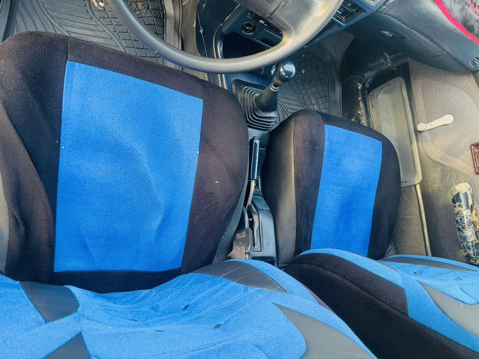 اخوان مكلف بالنشر اتصل ع الرقم 

السلام عليكم ورحمة الله وبركاته 
للبيع كورلا يسرا بلاد موديل 1989 رقم بغداد سنوية لغاية 2027 مكينة مبدلة قبل كم يوم گير جديد عادي تخم تاير مصبوغة حزام القمارة بلادية بدون ضربة كلش حلوة السيارة ومتعوب عليها كهربائيات جاهزة حدادية امامية خلفية جديدة مكان السيارة ديالى المقدادية 48 وبيها مجال 

‭0774 427 4506‬
