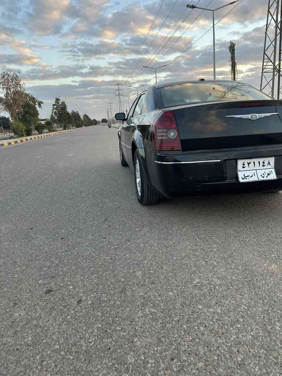 السلام عليكم 
سيارة اوباما 2010 أربيل
سنوية ساقطة
ماكينة كير
حدادة وتخم تاير جاهزة من كلشي 
السعر 130 
***********
***********
المكان العمارة المجر الكبير
