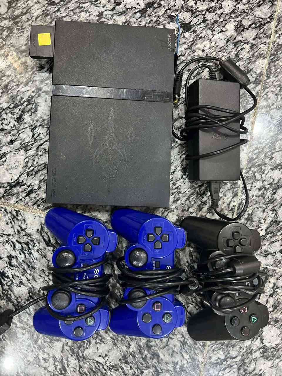 بلي ستيشن 2 سلم كامل ملحقاتة جوستكات ثنين شغالات وواحد هدية + فلاش 32 GB بي 50 لعبة +ميموري خزن السعر 55 الف الاستفسار خاص


**إذا كنت صاحب هذا الإعلان وتريد حذفه لأي سبب، رجاءا أرسل رسالة إلى الدعم الفني**