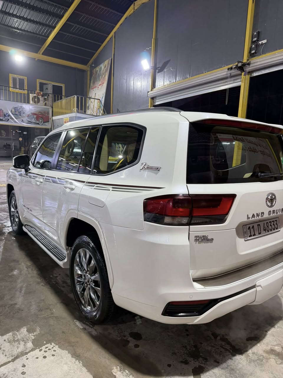 لاندكروز 2023 GXR
السياره بريم اصل

٣ شاشات تطبيق

ماشي 30 الف فقط 

محرك تون تربو 🚀🚀

مرقم بغداد بسمي 

فوووول فتحة وكشن تدفئة تبريد وباقي المواصفات 

السيارة بيه جاملغ مبدل اصلي وكاله جهت السايق

السعر 580  
المكان بابل شارع 60 

‏***********
