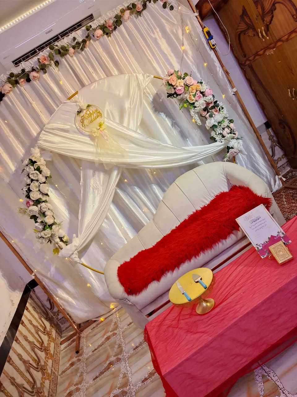 سلام عليكم كوشه مناسبات للبيع كامله
***********
