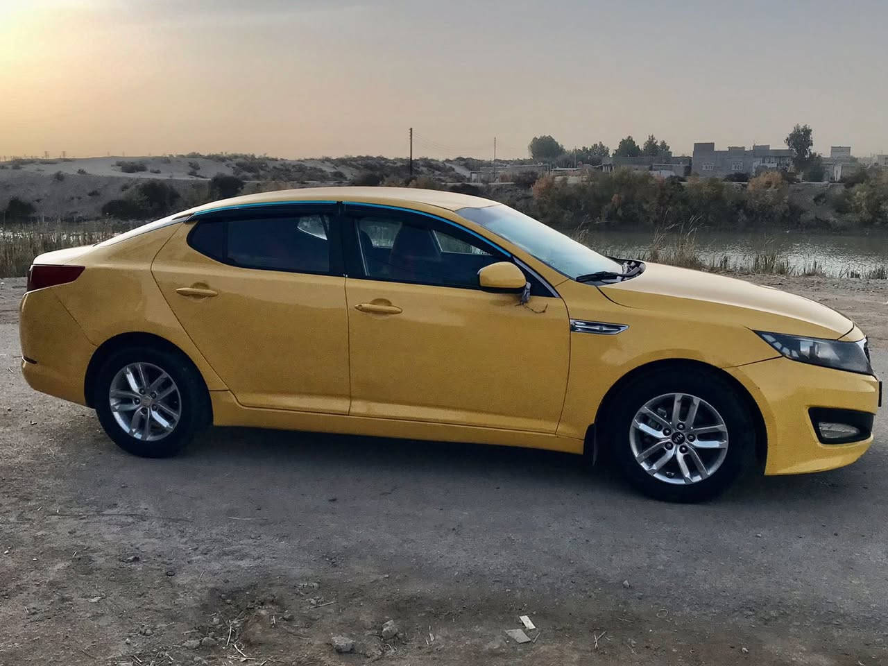 السلام عليكم 
كيا اوبتيمه 2013   خليجيه 
رقم مثتئ نكليزي سنويه لل31 باسمي 
مكينه وكير خيرمن الله  2000
تبريد ثلج. سياره جاهزه ربع ماتصرف عليه 
السياره موجوده بالجبايش للتفاصيل اكثر
‭0781 742 1498
