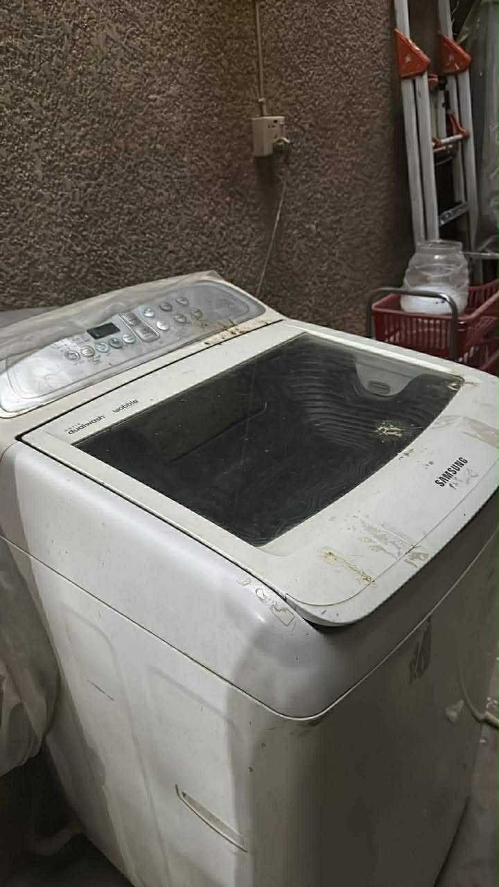 مجمدة١٠٠
غساله٧٥
بلازمة. حجم٤٠ تكنك ب ٧٥
ميز وكراسي ٣٠
حي العدل


**إذا كنت صاحب هذا الإعلان وتريد حذفه لأي سبب، رجاءا أرسل رسالة إلى الدعم الفني**