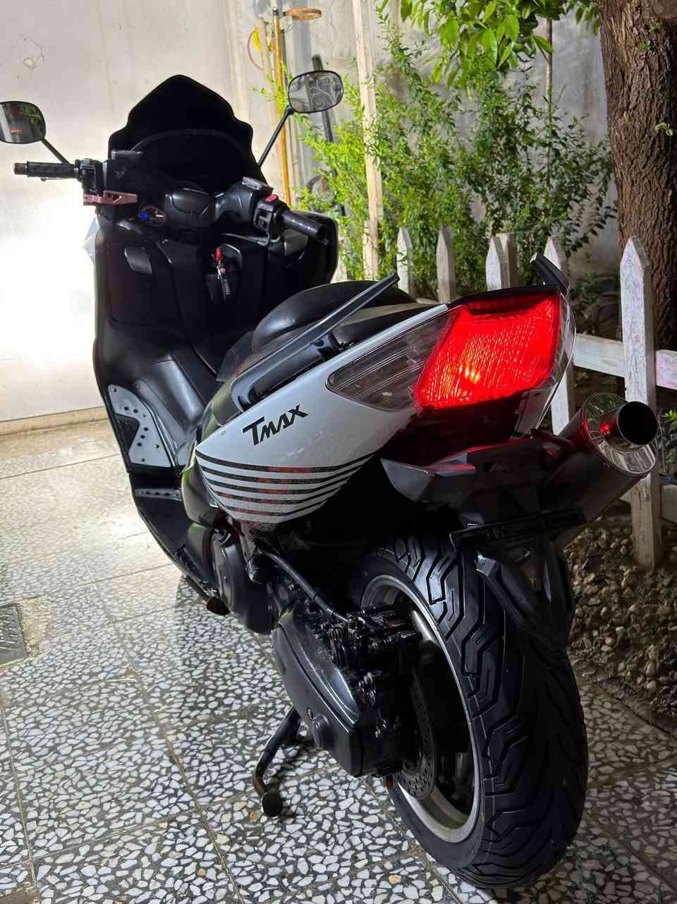 سلام عليكم تي ماكس للبيع دراجه كفاله عامه من الفتح ولصوت ودخان تفحص وين مايعجبك دراجه بلاديه كلهه شرط معدل 180 وياله ستيل صالنصه اوفر رياضي سبايدر رياضي قطعتين لايتات زنون عالي ناصي اشاير لد مكاني النجف السعر 35 $بيه مجال لشراي للاستفسار خاص مفتوح ***********
