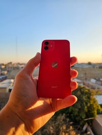 ايفون 12 العادي سعر جوه السوك وبي مجال بسيط  ذاكره 64 اللجهاز عل المصن...