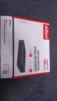 جهاز كامرات داهوة الأصلي 5 ميكا صورة صوت ثمانيه چنل مامستخدم للبيع 077...