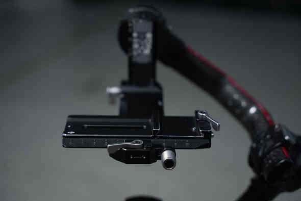 للبيع وبسعر مناسب 400الف 
🎥 رونين DJI Ronin S2 (RS2)

نضيف وشغال 100%

ثبات قوي – تصوير ناعم – يتحمل كاميرات ثقيلة

جاهز للشغل بدون أي شي

➕ وياه بلاطة ريلز مال DJI (الأصلية)

💸 السعر: 400 ألف

📍 اللي يعرف قيمته لا يفوّت

مكاني النجف 

***********
