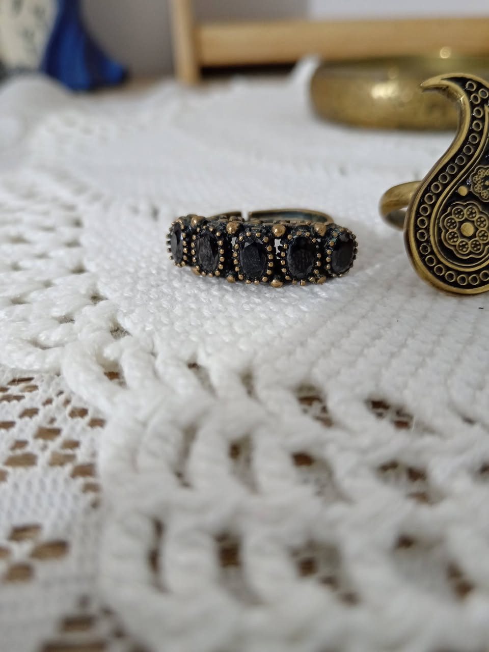 ٥قطع نحاس السوار بي طخه
السعر ٨٠٠٠ للكل


**إذا كنت صاحب هذا الإعلان وتريد حذفه لأي سبب، رجاءا أرسل رسالة إلى الدعم الفني**