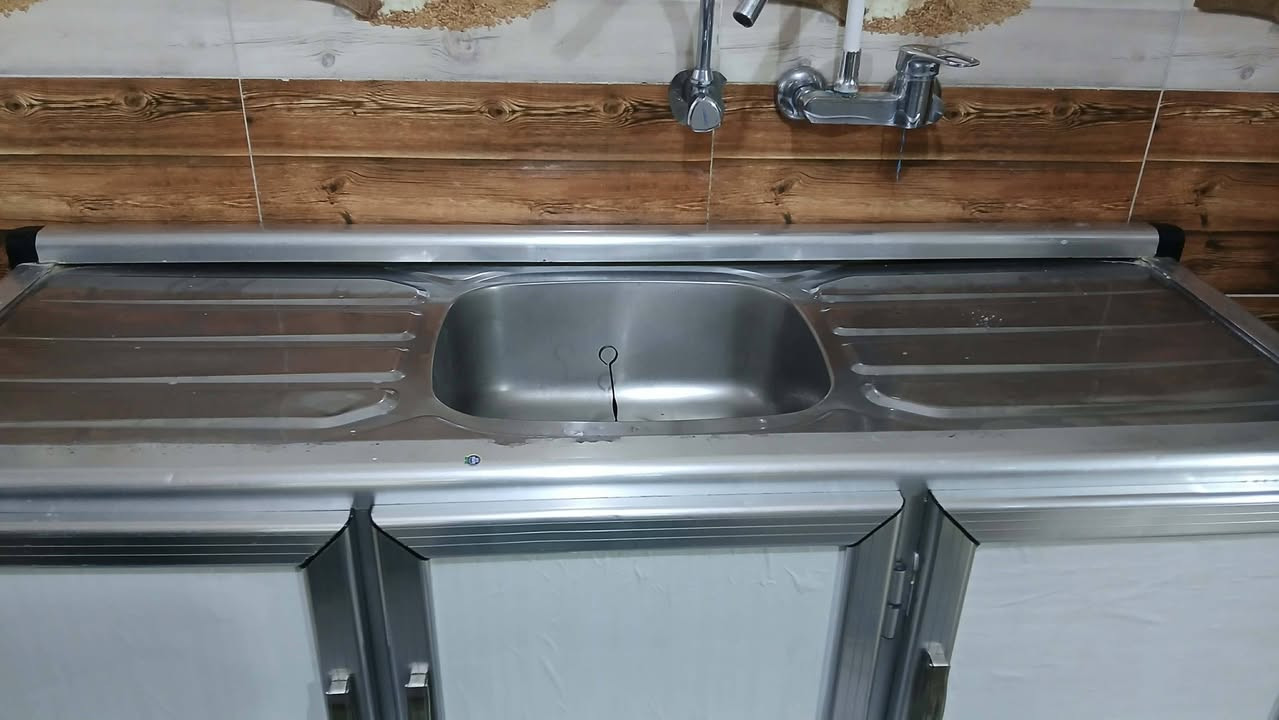 كاونتر اللبيع السعر 170 رقم الهاتف ***********
