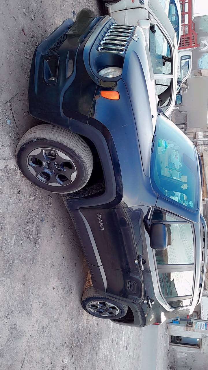 السلام عليكم جيب رينجيد موديل ١٨ حادث جاملغ بنيد بدون دواخل سونار موجود ويه صور مكينه ٢٤٠٠ نضام لوكير تحكم شاشه بصمه تشغيل عن بعد حساسات كامرة مكينه كير صدر تخم تاير كله كله جديد تبريد ثلج اي نقص ماكو ستخدام شخصي رقم اربيل تحويل مباشر رقم دولي هزة جديدة السعر ١١٠ قفل فقط نقد بدون مراوس شراي يتصل هذا رقمي *********** مكاني سيديه
