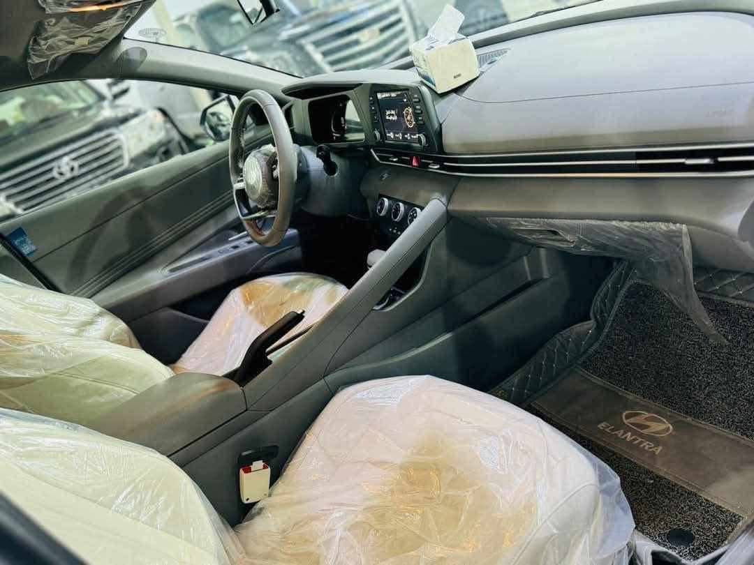 من رخصت مدير لكروب السلام عليكم
النترا للبيع 2024 خليجي 

محرك 2000 

السيارة فوول مواصفات 

السيارة مكفولة كفالة  عامه 
رقم بغداد 
ماشيه 21 الف 

للاتصال ‪0776 737 7330

مكان السياره البصرة 
تنطي نص وكل شهر ورقتين
اتصل ماارد رسايل
