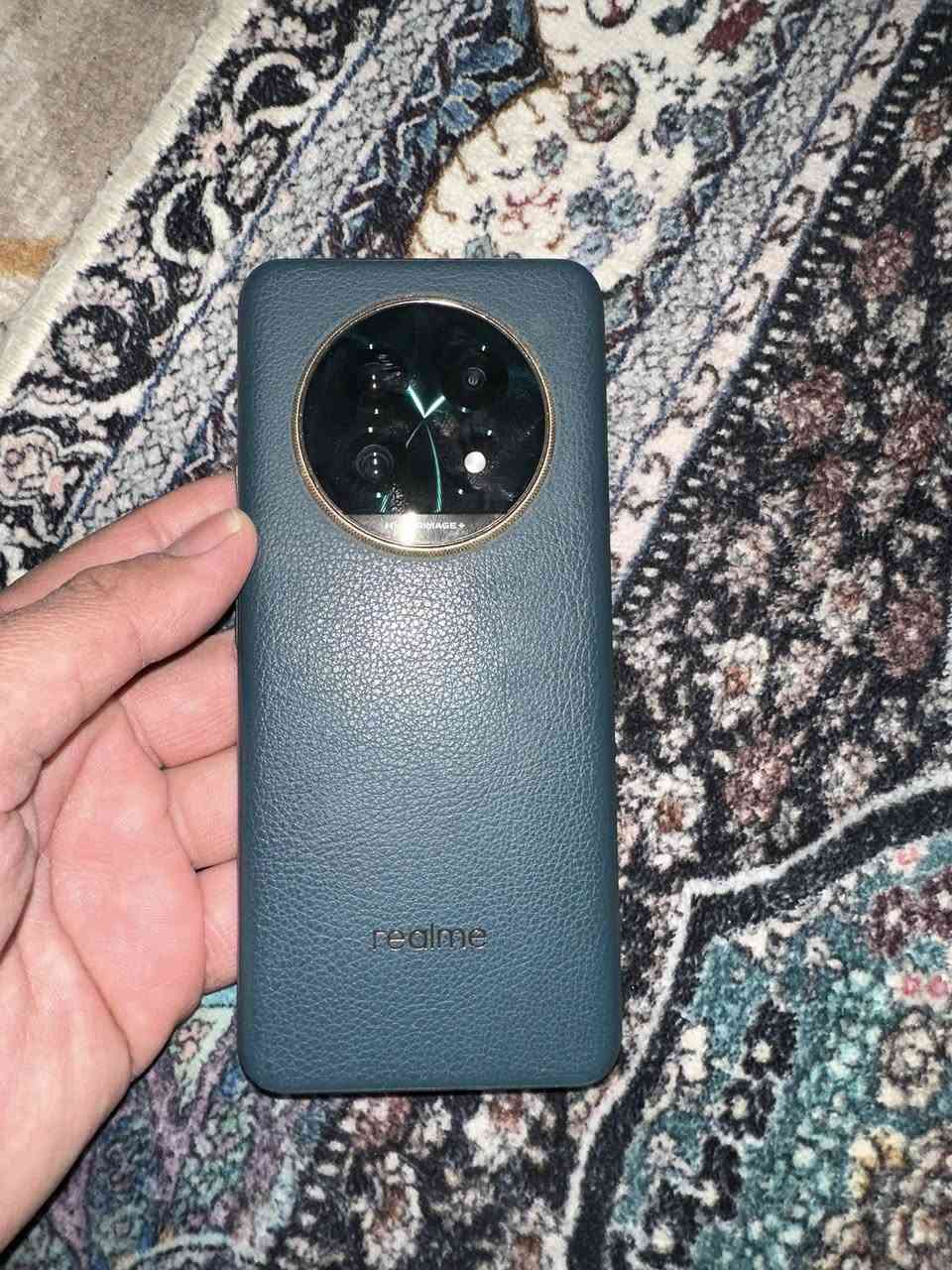 للبيع ريلمي 13 برو بلس السعر 320 قفل مكانيّ الديوانيه اتصال ***********
