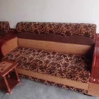 تخم • ١٠مقاعد • مع طبليات