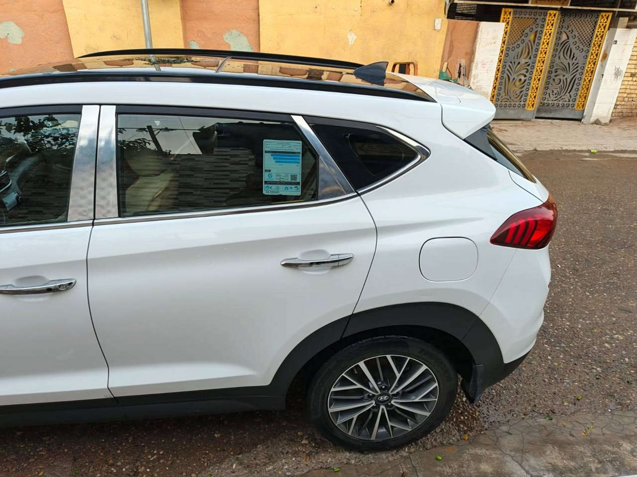 للبيع توسان خليجي موديل ٢٠ رقم بغداد مكفوله كفاله عامه من صبغ ولتبديل والبارد فول مواصفات واحد علا واحد معروفه مواصفات توسان مكان السياره ميسان قظاء قلعه صالح سعر ٢١٠ وبيه مجال ملاحظه سابقن سياره محجوزه للمصرف حاليا تحويل بل اسم
***********
