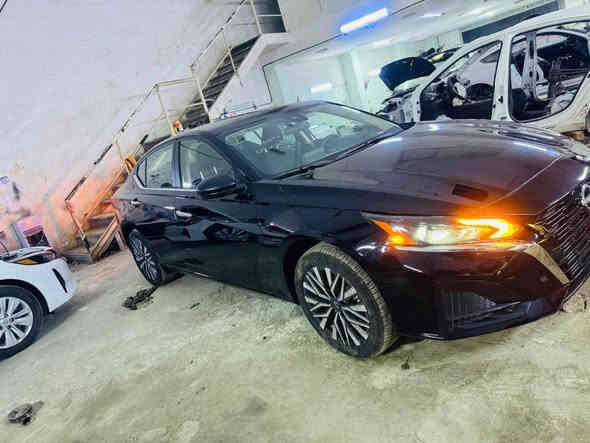 التيما 2024  حادثها بس دعاميه بدون ايرباك بس ثلاث قطع كلير امريكي 

مواصفات فول ماعدا فتحه 

سعر 145$

*********** اكر
