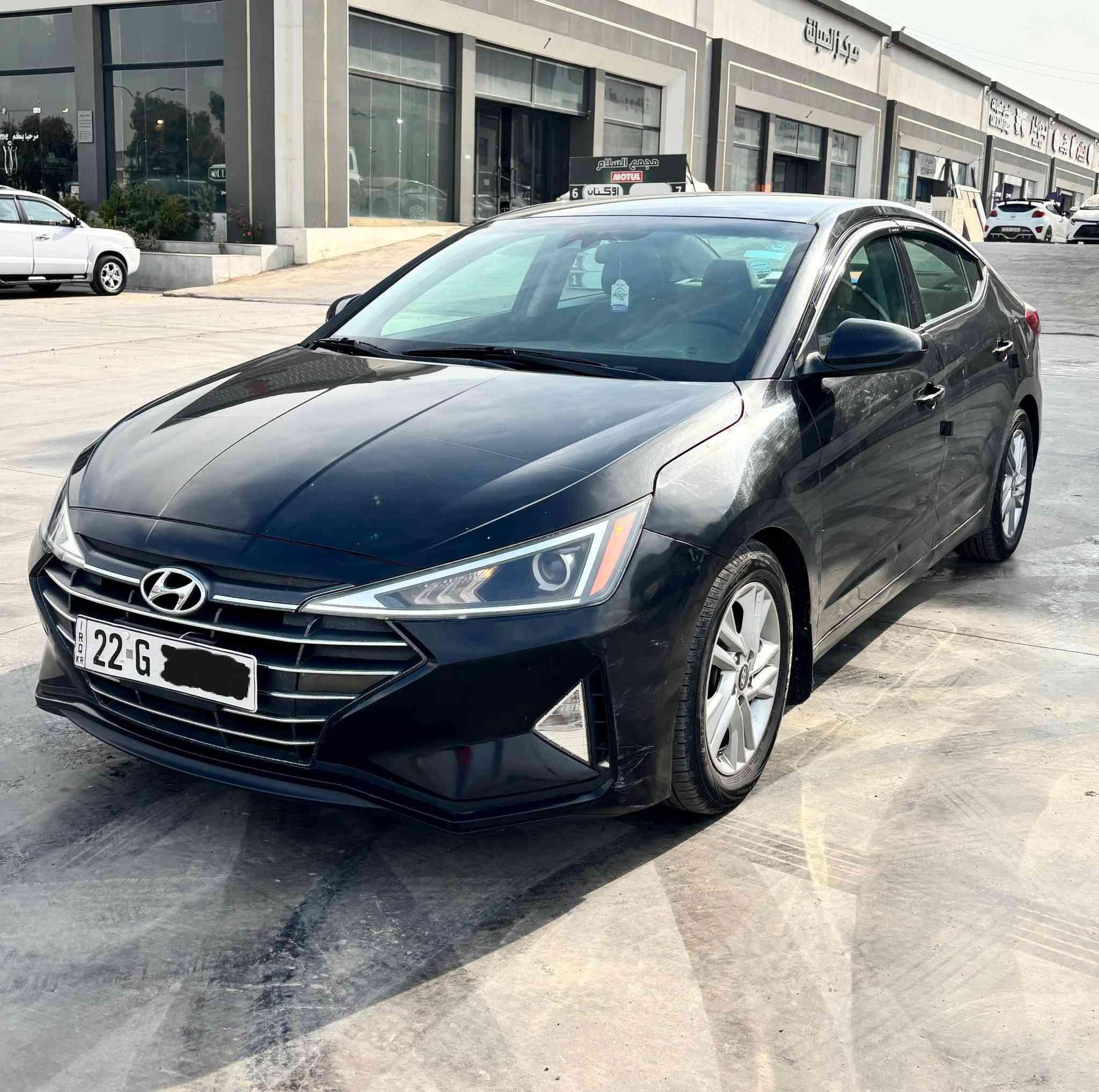 النترا موديل 2020 وارد امريكي ماشية 52 ميل لون اسود وداخل رصاصي، محرك 2000 دوش، رادارات امامية وجانبية ونقط عمياء، لايت زينون شاشة لمس تدعم اندرويد اوتو و ابل كار، تحكمات ستيرن، كروز سرعة، تحديد مسار، اريل gps، ويل R16،
رقم اربيل  جديد وهزة جديد سويتها قبل شهر يعني بس تحول
السيارة حلوة وناصبة واحلى من الصور وماناقصها شي 

حادثها ربع البنيد مصبوغ وحافة الجاملغ الايسر

سعرها 137 ورقة

للتواصل
***********
***********
