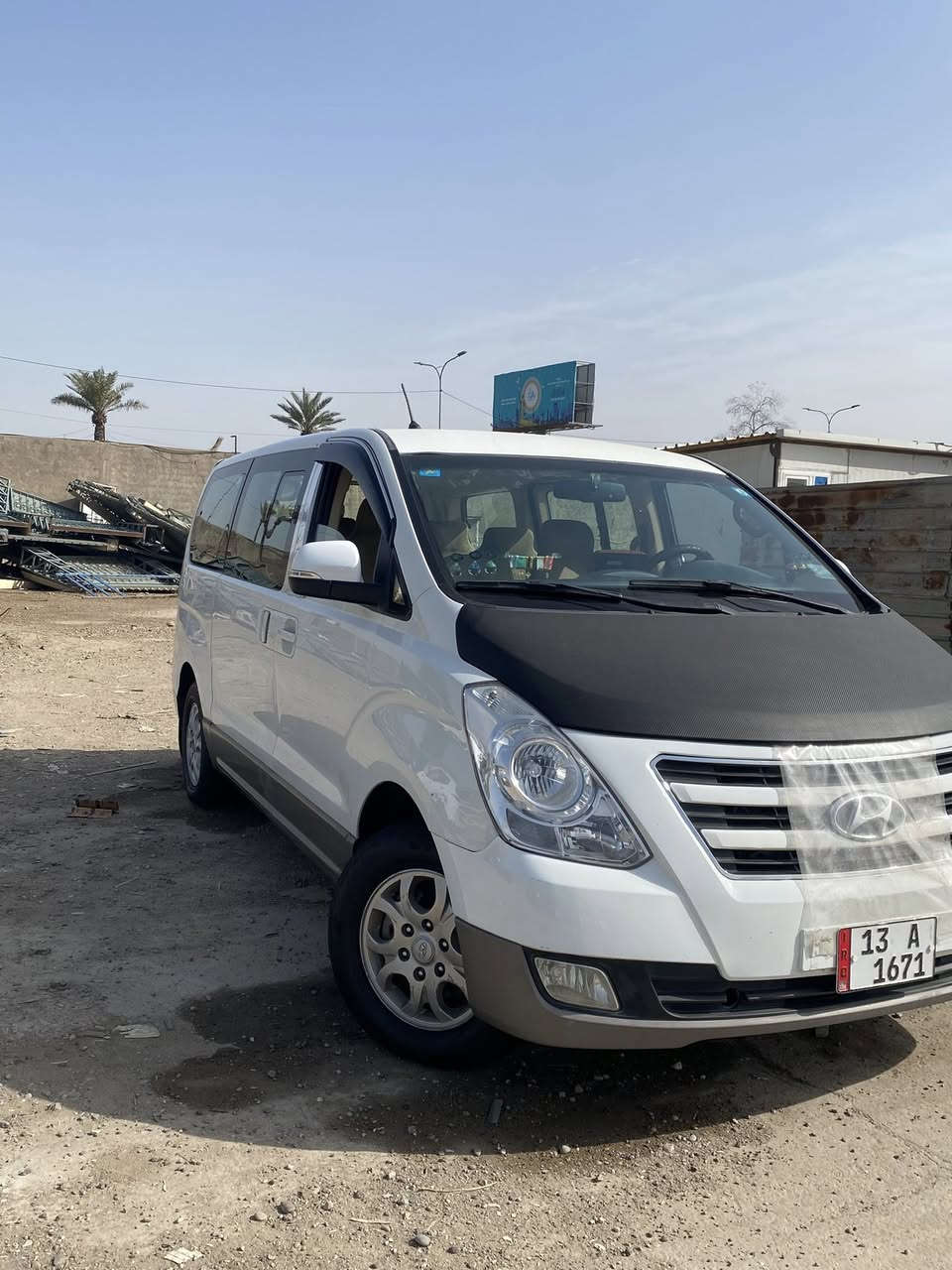 للبيع او مراوس
السلام عليكم مرخصة مدير الكروب 
ستاركس 2011 مفتوح كير عادي رقم ميسان انكليزي بأسمي سنويه لـ2028 تخم تايرات جدد باتري جديد بجم مال 16 مرايات شفط 20 درع خلفي صدر امامي جديد شاشه تخم سماعات كراسي دواره سفريات تنته مغلفه كشنات مدوشمه سياره جاهزه بيها طخه خفيفه بالجاملغ الخلفي وشويه من الجنطه وتجي تشوف بعينك احلى من الصور السياره مال جناي متعوب عليها السعر 170 بيها مجال بسيط واني خادم للجميع 
مكاني بغداد الزعفرانيه ***********
