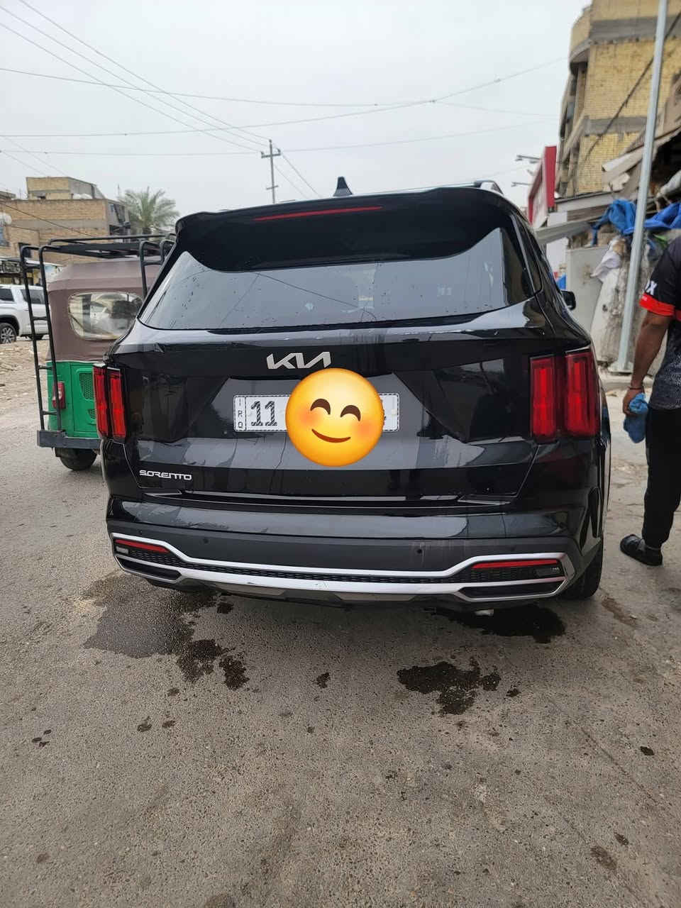 السلام عليكم 
سورنتو هايبرد 
موديل : 2023  وارد امريكي تبديل قبق جنطه  شواصي مكفوله بدون ايبراك. 
الفئة : Sxp برستيج برو أعلى فئه 
لون اسود 
—————————
1- شاشة كبيرة للتحكم في الايعازات
2- ستيرن هزاز مع الكامرة خلفية في وضع R   وتنبيه عند الانعطاف. 
3- كير ماوس  
4- فتحة سقف بانوراما 
5- السيارة 7 راكب كشنات خلفية VIP. + تدفئه كشن الخلفي. 
6- تحكم ستيرن
7- شفتات بالسترين للقيادة السبورت  
8- كشنات جلد كهرباء الامامية 
9- المازدات فول  3عدسات زينون ابيض الاصلي مع الاشاره 
10 - خمس كامرات محيطيه 
11- محرك كهرباء + بانزين ٤ سلندر تيربو ( قوة + اقتصادية ) 
 12- تدفئة وتبريد بالكشنات 
13-اشارة ترحيب ضوئية بالابواب 
14- نظام اطفاء ذاتي
15- قياده ذاتيه بالطرق الخارجية 
17- مانع انزلاق ABS 
18- رادار امامي مانع اصدام
19- المرايتين تحكم كهرباء
20- إشارات بالمرأتين 
21- حساسات خلفيه وامامية 
22- تشغيل عن بعد 
23- أربعة انضمة قياده 
24-  مداخل USB حتى بالكشنات الخلفية
25- شاحن لاسلكي
27-السياره  ماشيه 39 الف كيلو 
 28-نوع الضرر قبق جنطه مبدل بدون دواخل وشواصي 
29- السعر220
30- هاتف ***********
رقم بغداد بأسمي
