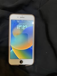 آيفون 8 بلس • مبدل شاشة • مكسور ظهر