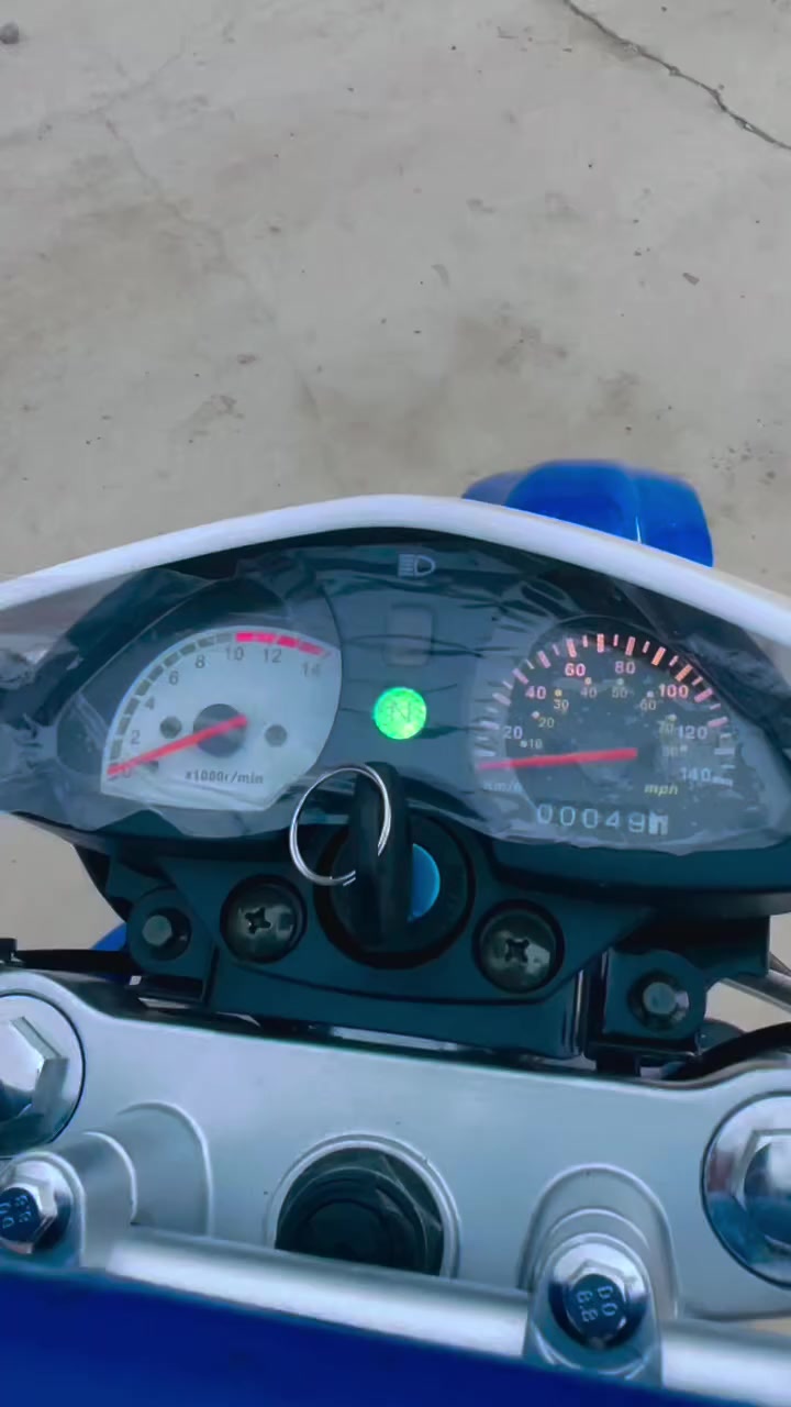 غفاز كاويار للبيع نضيف شرط موديل 2026 شرط ربع ماتصرف علي ماصار شهر من مشدود
***********
