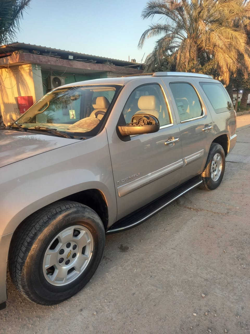 سلام عليك يوكن دنلي فتحه باب خلفي شفط تخم تاير جديد كشنات جلد مديل 2014رقم جديد تحويل ثاني يوم وارد خليجي سعر160 وبي مجال مكان بصره قضا المام الصادق
***********
