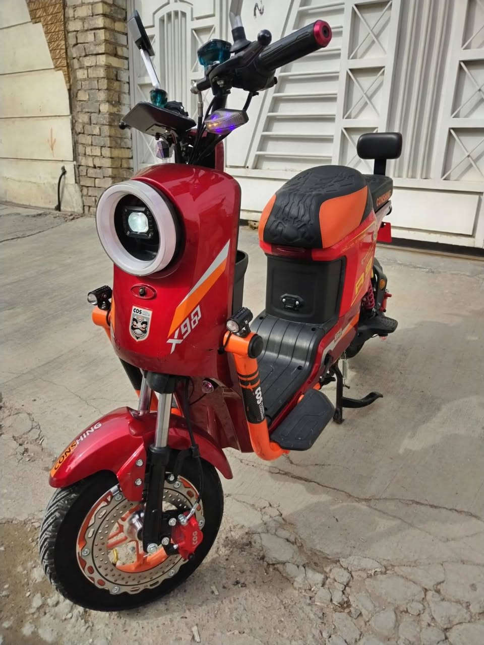 دراجه شحن R9
كامله كل نقص مابيه شاحنه اصليه 
5بطاريات كبلر 
بصمه وسويج 
درجه مزوده مستخدمه قليل 
375
بغداد الامين 
***********
