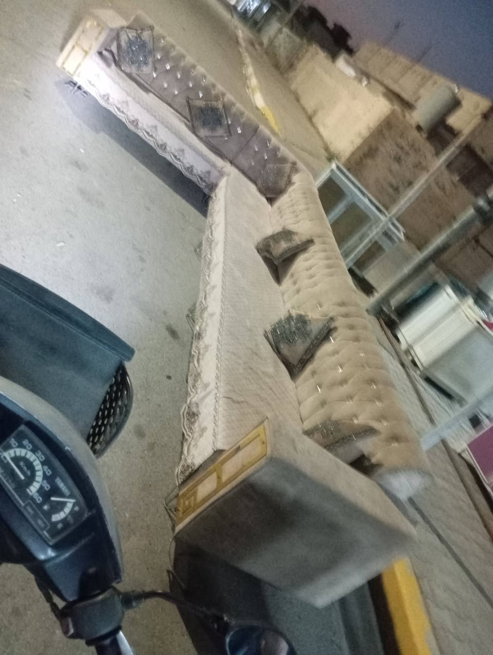 طوزخرماتو اشتري وبيع اي حاجة منزلية غرفت نوم ديوان ثلاجة مجمدة طباخ كونتر أي حاجة منزلية ***********..0772316304
