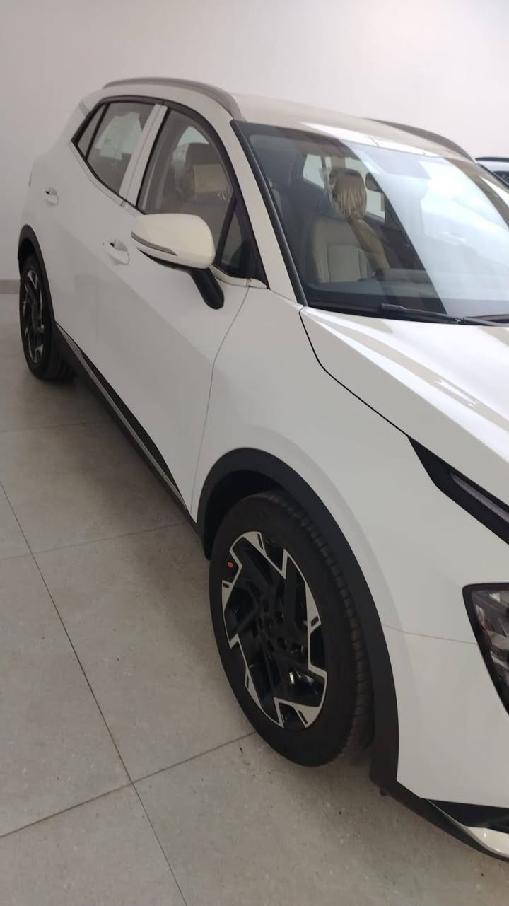 السلام وعليكم سياره كي سبورتج 
مديل 2025 سياره زيرو كفاله عامه 
بيهه بس شخط موظح بل صوره
العلوان البصره سياره فول موصفات ما عده الفتحه
ماشيه 14 الف
السعر230 البصرة, العراق


**إذا كنت صاحب هذا الإعلان وتريد حذفه لأي سبب، رجاءا أرسل رسالة إلى الدعم الفني**